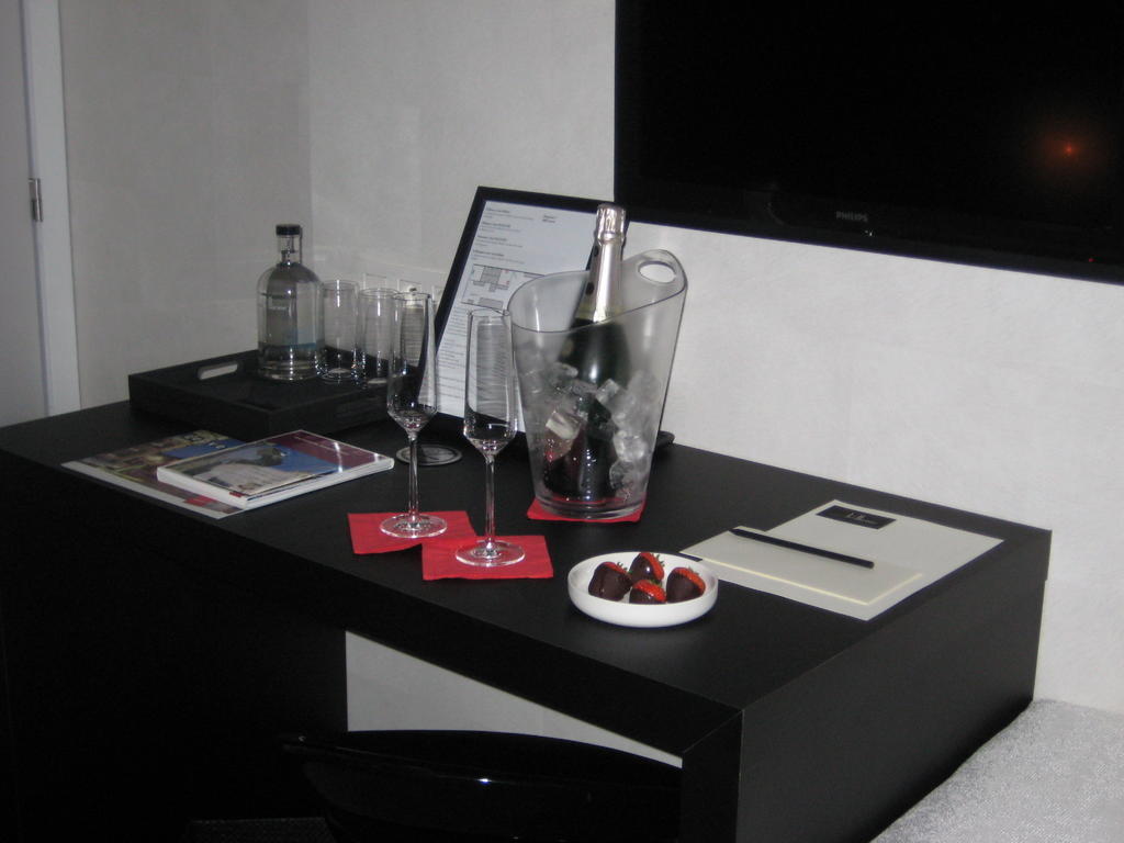 Boutique Hotel Loeven Льовен Екстериор снимка